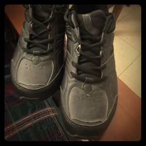 🚫SOLD🚫Avia Sneakers